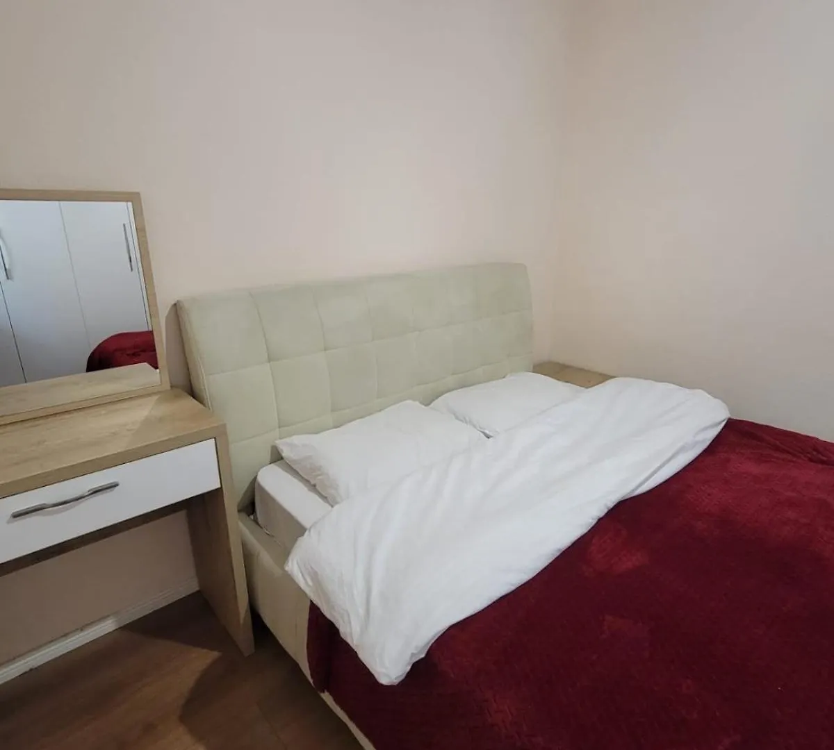 Ajla Komuna Apartament Apartment Tirana 0*,  Albania