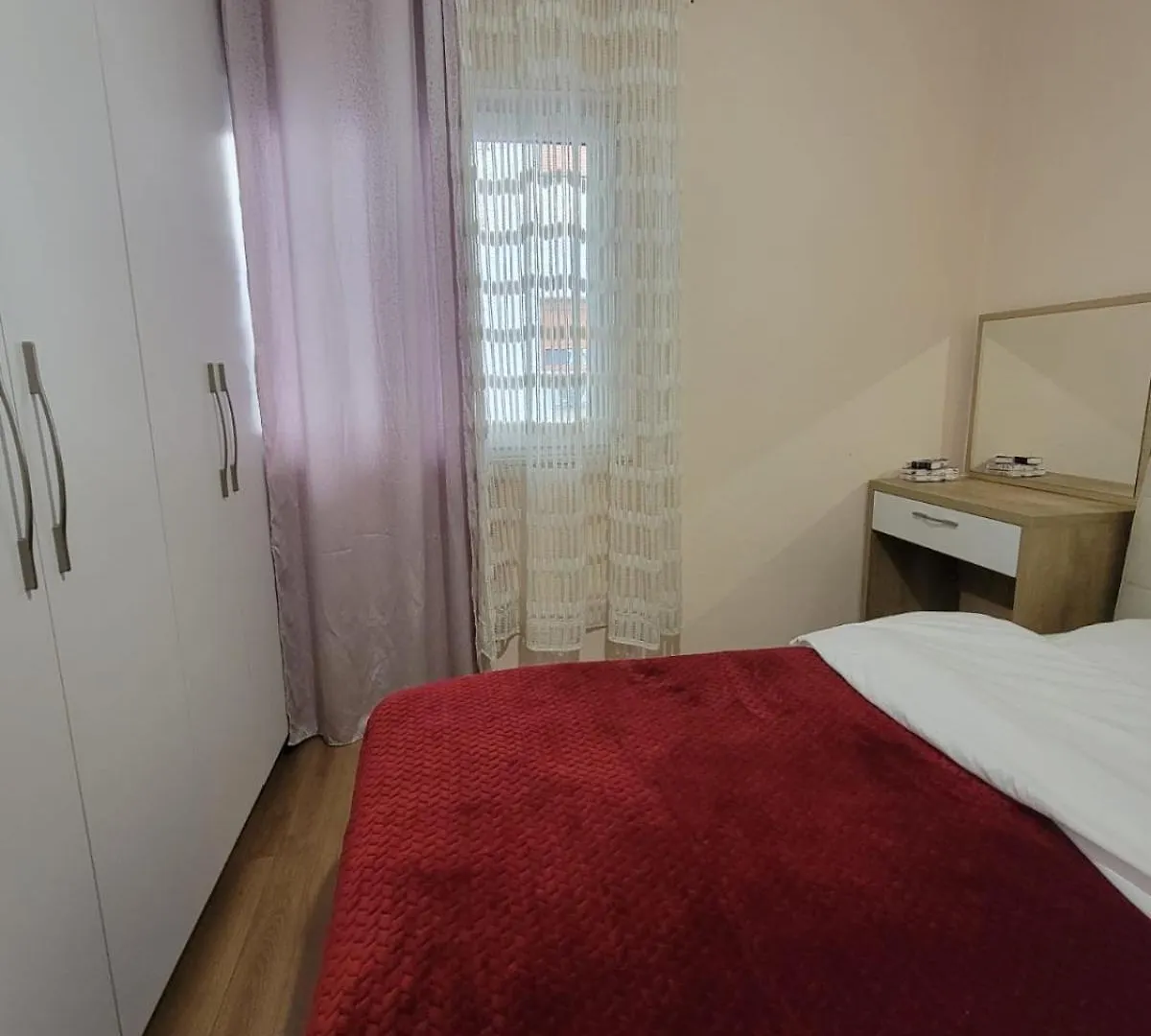 Ajla Komuna Apartament Apartment Tirana