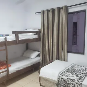Split Rock Hostal